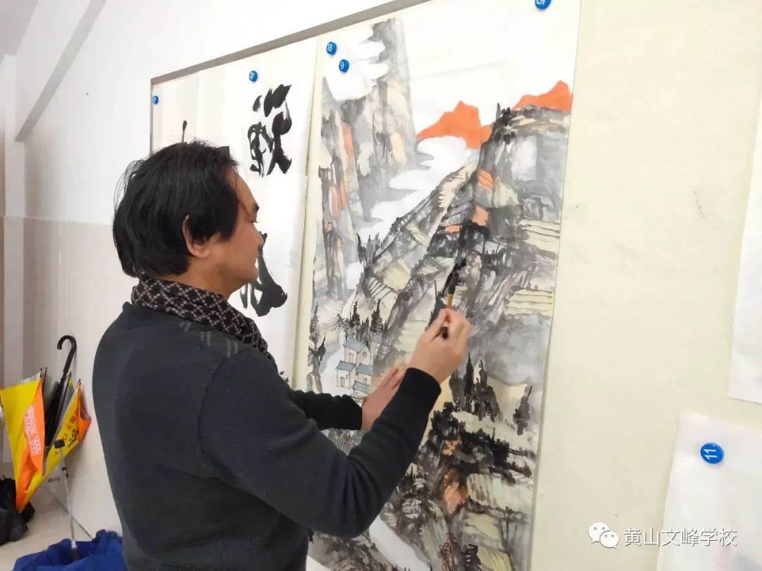 书画名家进校园翰墨飘香育栋梁