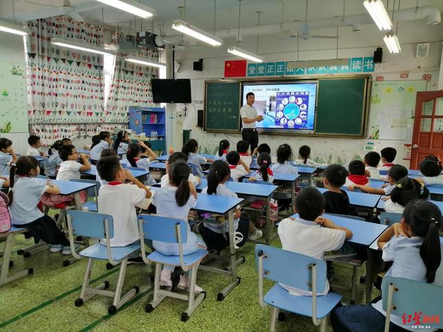 川师附小做环境教育的先行者助力公园城市建设