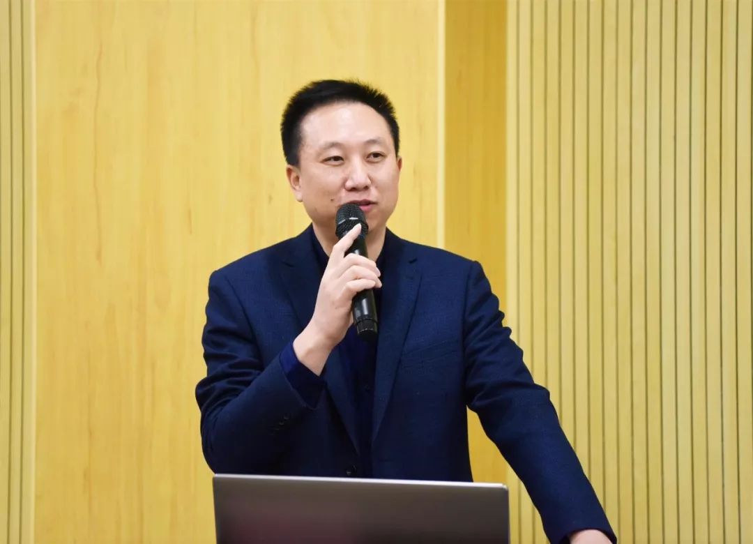 省老年服务业协会会长徐佳增,湖南康乐年华养老产业集团董事长袁治