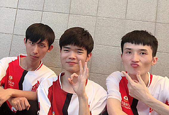 vv战队vsr恐不保队员或被签职业战队不回归ag就只剩退役