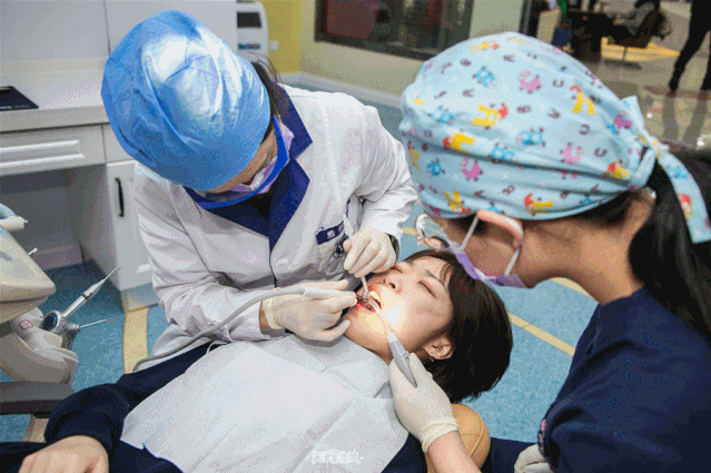 9元抢450元超声波洁牙套餐!秒变男神收割机!