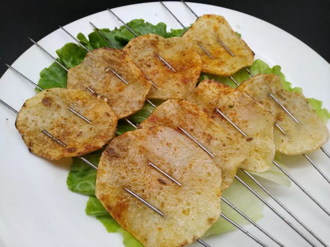 店通用蚝门盛宴火爆来袭高压锅生蚝碳烤牛油猪肉串夺命鸭肠土豆片黄瓜