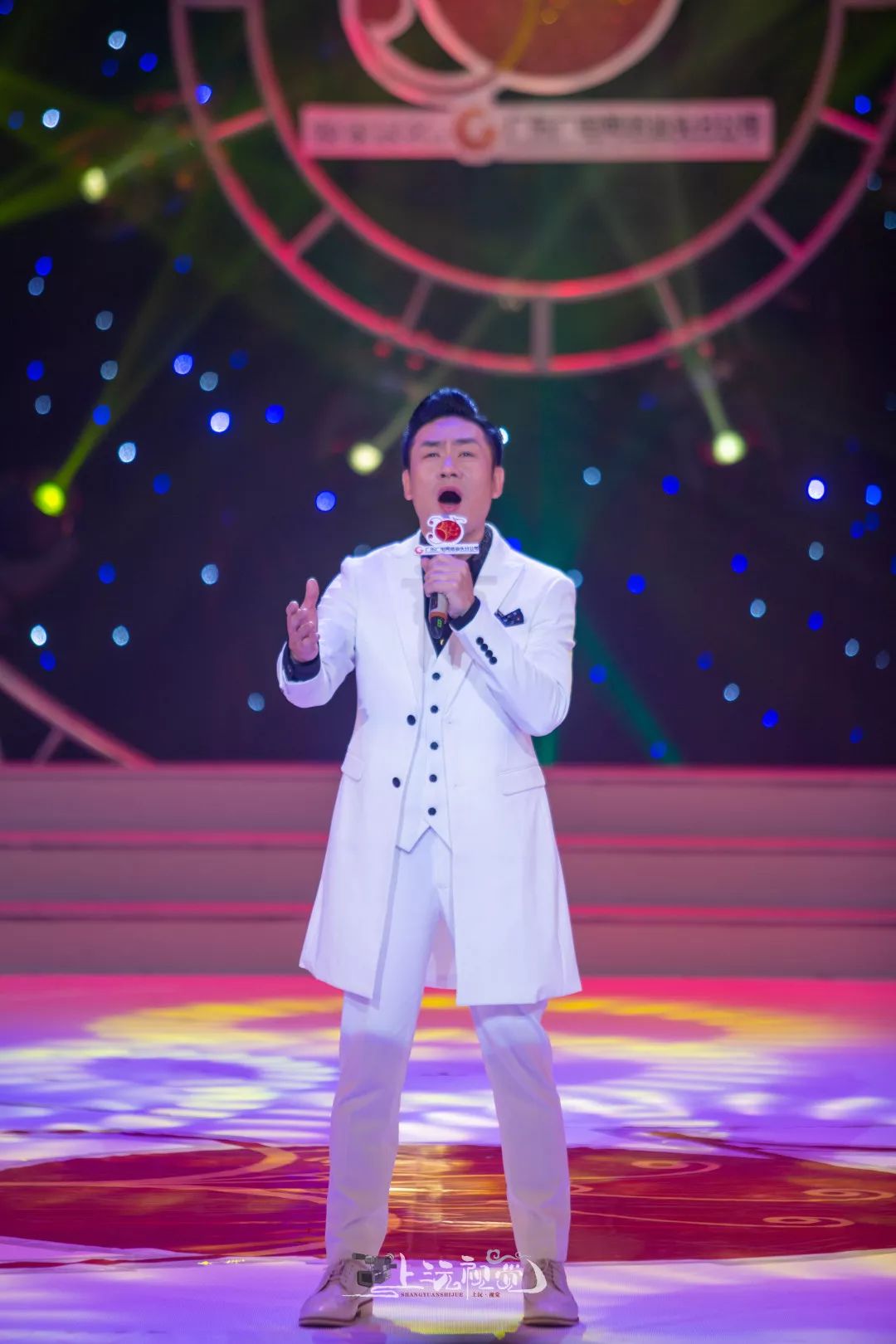 大家熟悉的陈维斯,张烁主持晚会剧透一波现场美照↓↓↓12月29日14:30