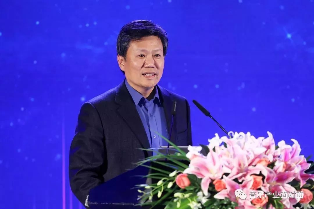 北京市委宣传部副部长,北京市新闻出版局局长王野霏在会上发表了致辞