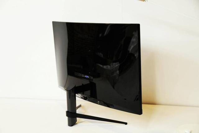 确实有点儿香两千元的144hz飞利浦275m7c体验