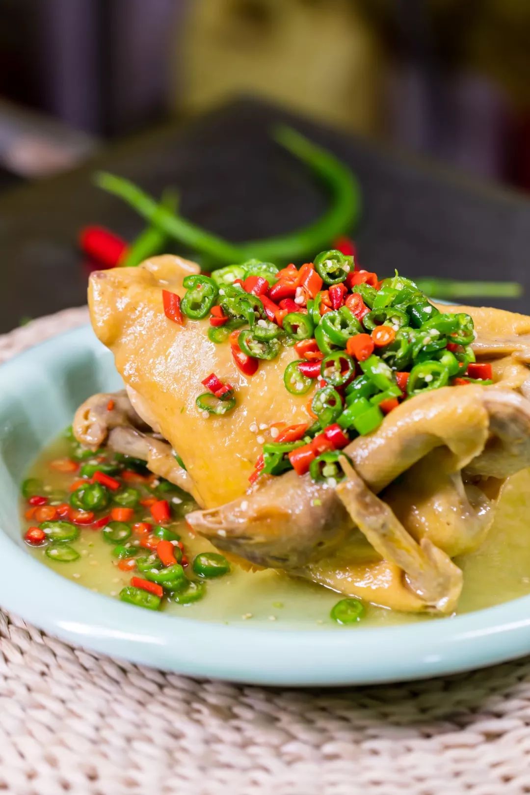 宅家就能吃到的美味蒸鸡!看图片我就想撕了它!