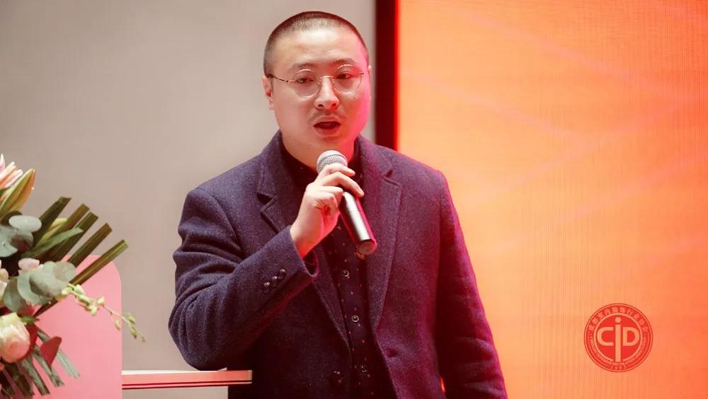 色彩专业研究委员会会长张雄飞上海美稷家居科技有限公司董事长戴志勇