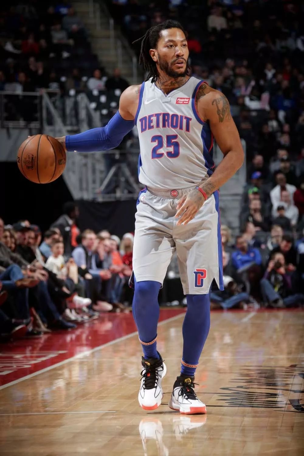 罗斯今日图集191224_活塞队