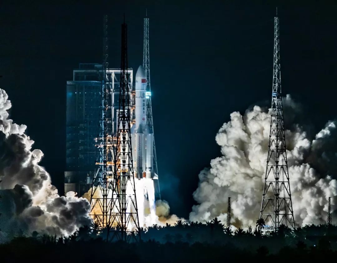 官宣长征5号火箭发射圆满成功中国的空间站月球车火星车不用等了
