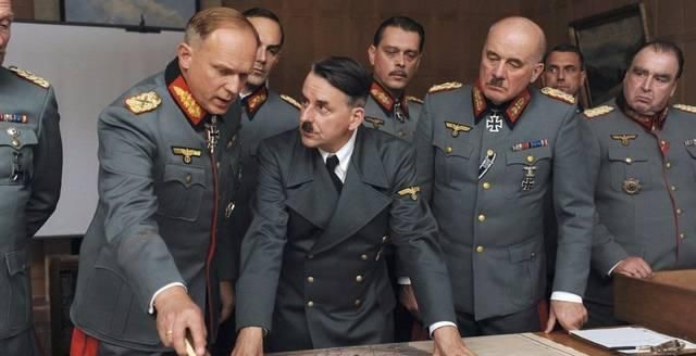 希特勒及德军将领剧照
