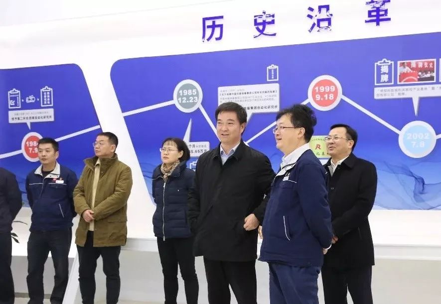 12月25日,九洲集团党委书记,董事长夏明带队到兵装集团自动化研究所