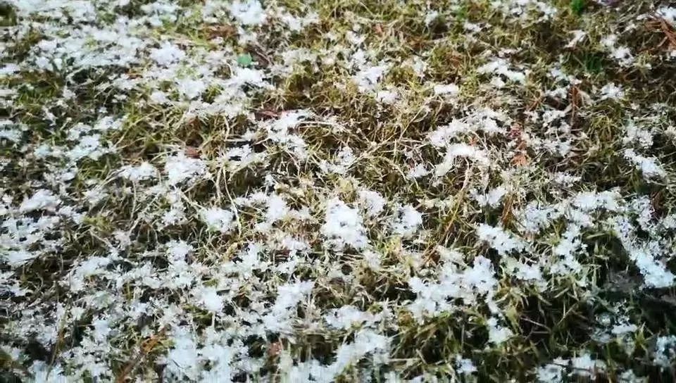 冻雨雨夹雪道路结冰来袭未来几天贵州好冷升温要等到