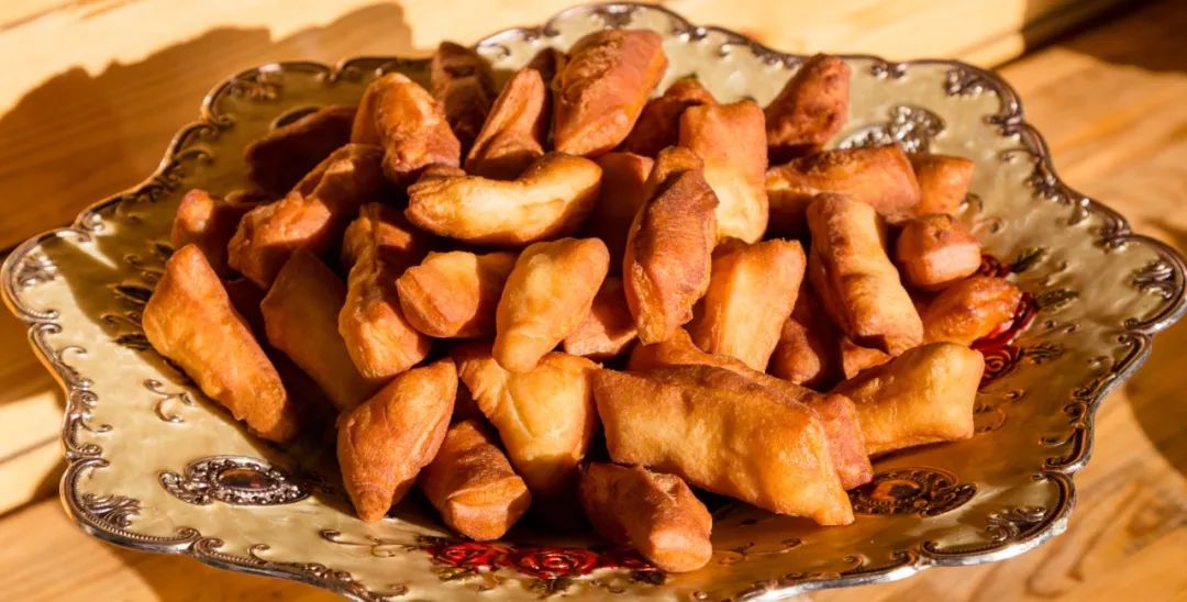 关注做客布里亚特人家打卡十四冬比赛场地