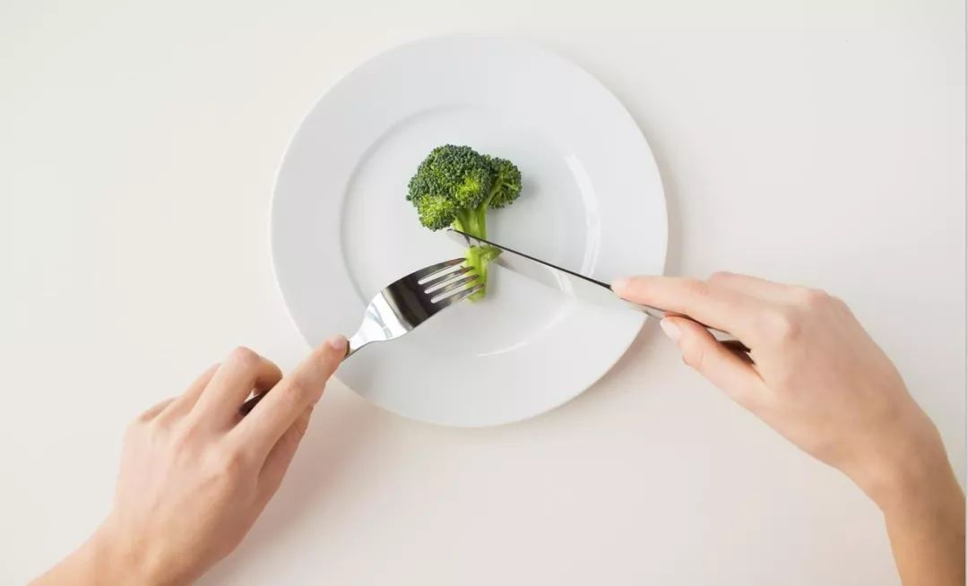 我太难了吃得这么少怎么还有脂肪肝