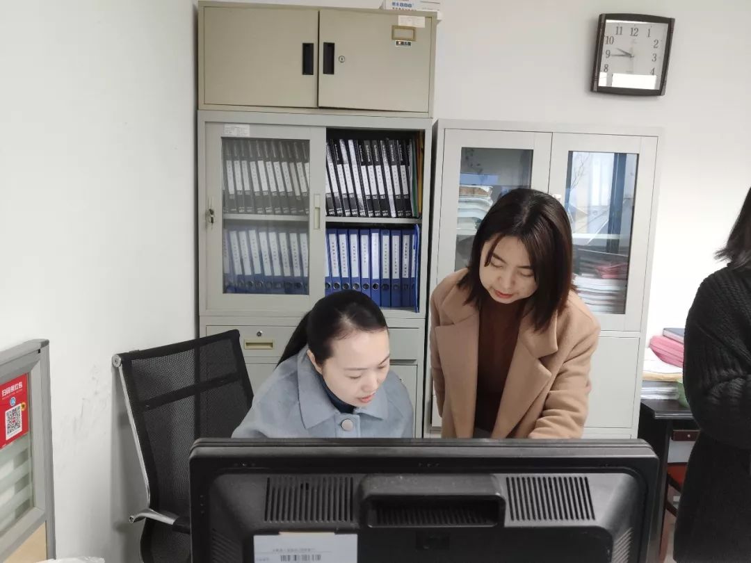 医联体办公室组织管理人员赴云和分院行政大查房