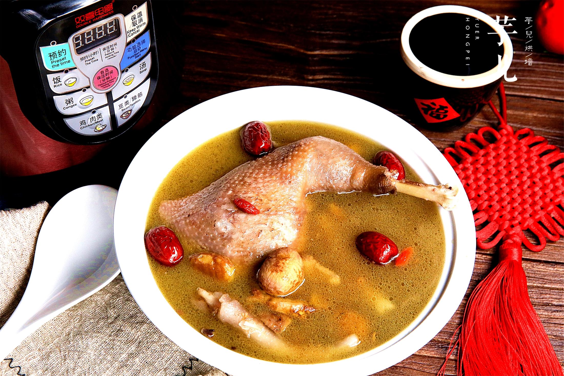 山药香菇大枣枸杞老母鸡汤--山药香菇母鸡汤的做法