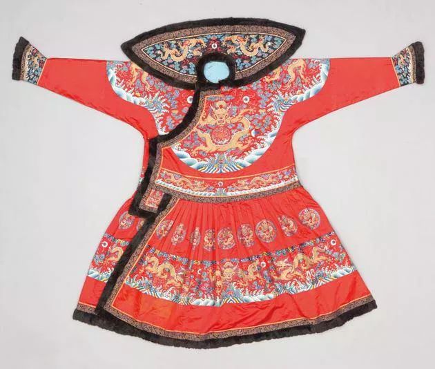 话丝绸 |清朝皇帝在四大节气穿什么?