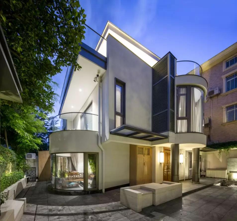 清雅莲华卓尔不群莲花山别墅