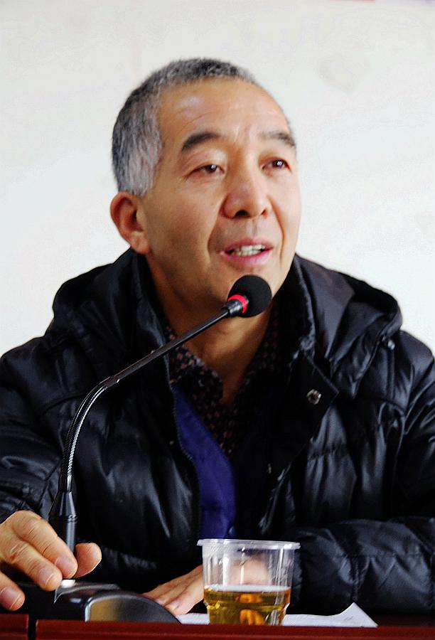 团团长秦大志以及鲁丰奇,张伟,李素贞,张三川,陈金石,康顺通,牛建法