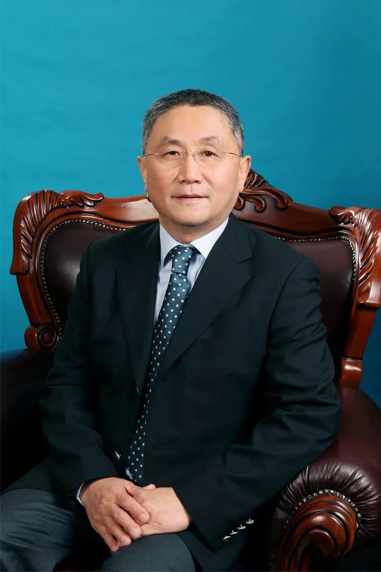 1954年2月出生,无党派,曾任上海机场出入境检验检疫局局长蔡建国男