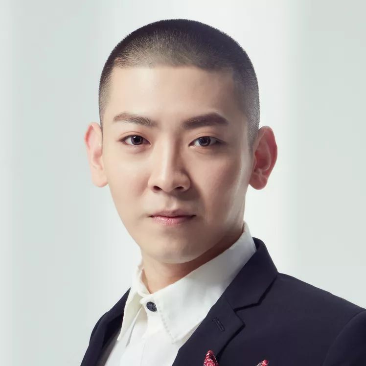 窦晓璇约你观看《柳荫记》_英台