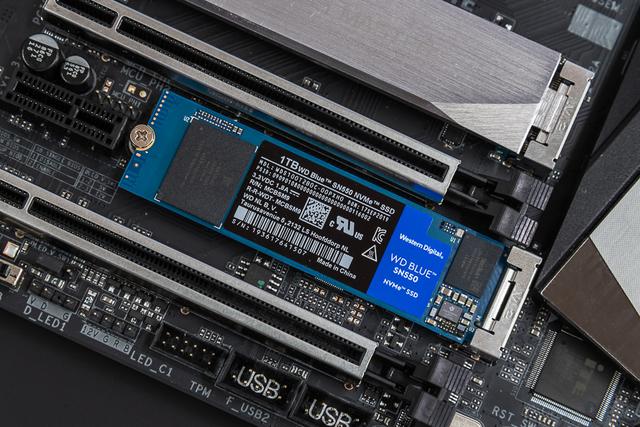 西数wd blue sn550 nvme ssd评测:原厂芯片,性能提升高达42%