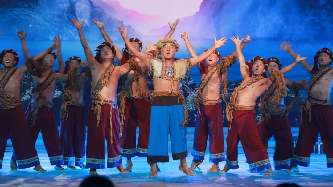 通过一季节目,60多首号子音乐,或是大众熟知的《乌苏里船歌》《打起