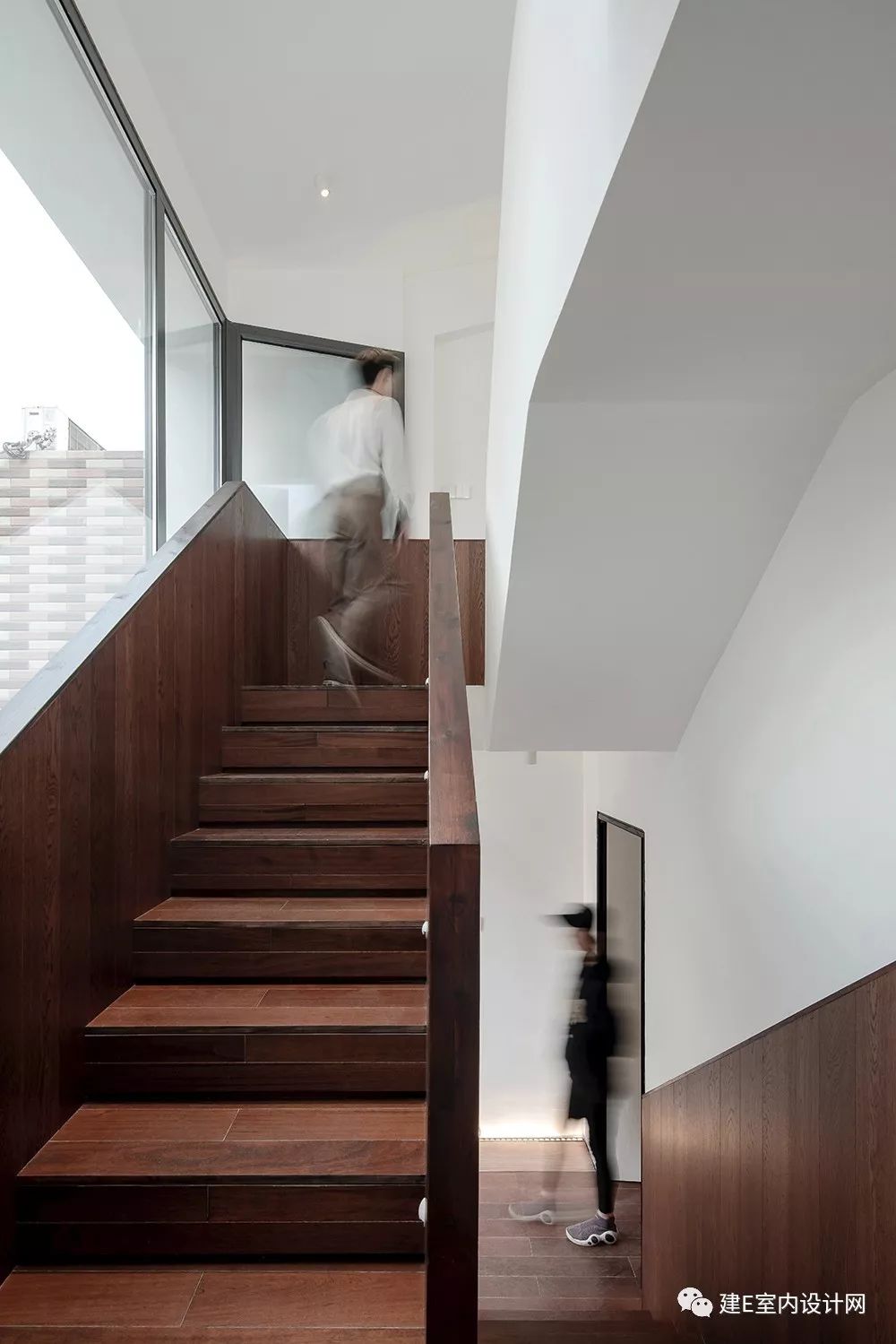 谢英凯挑战梦改史上最破住宅高危世纪老宅华丽变身最美婚房