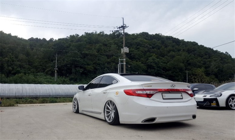 airbft焦宏伟分享现代雅尊改装气动悬挂贴地姿态案例鉴赏