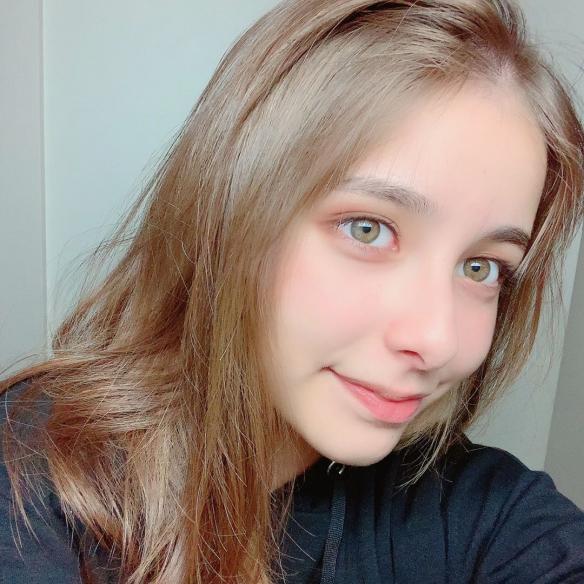 她就是我的初恋混血神颜美少女岚莉菜美照赏