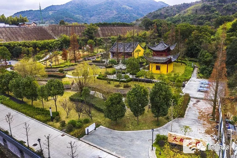 74近日,以徽派中式建筑风格打造的金塘镇柳行民俗文化中心已完成