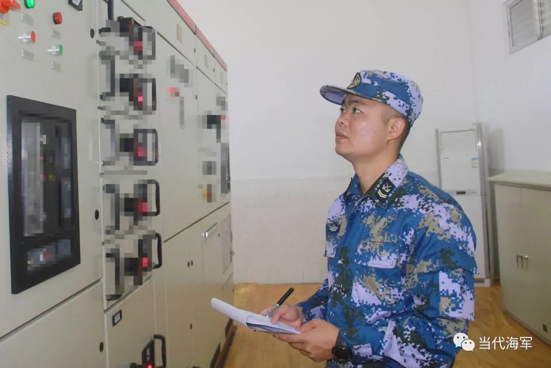 南部战区海军某基地四级军士长王业中