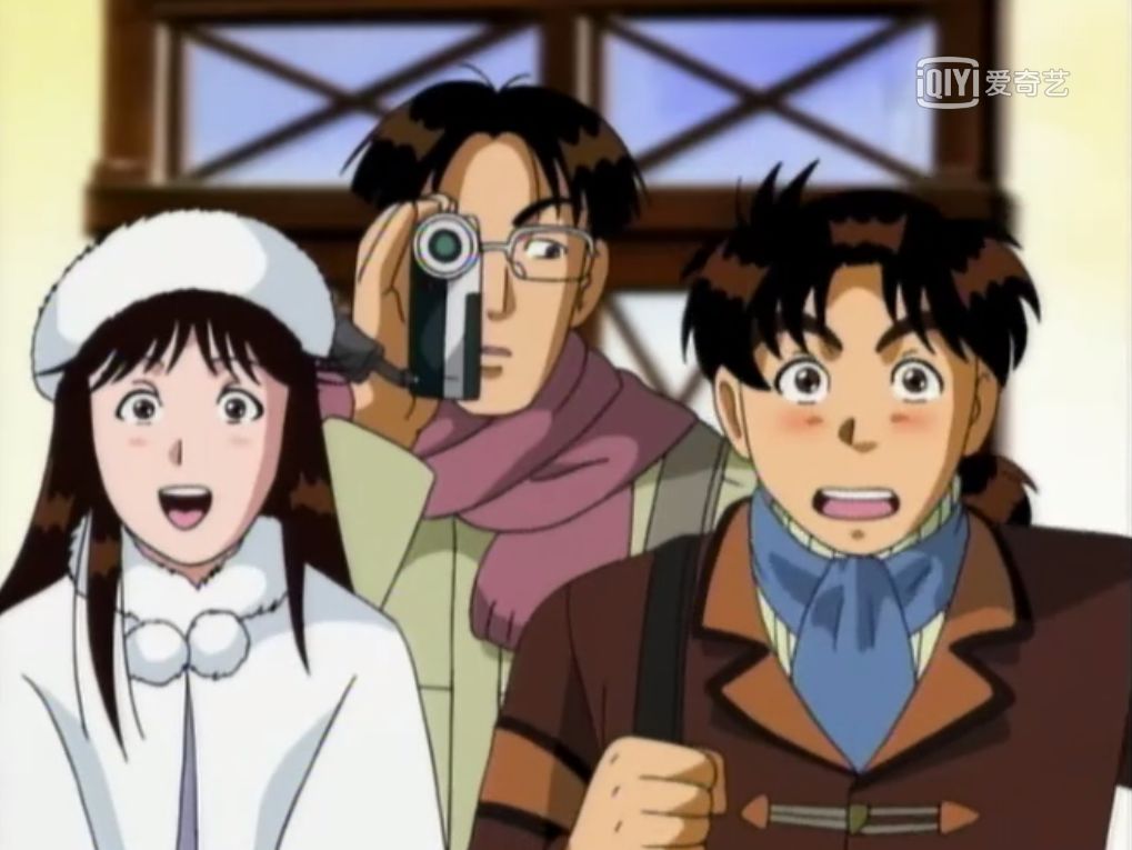 主角金田一受到警方的委托,和佐木(下文简称好友)等人一起前往异人馆