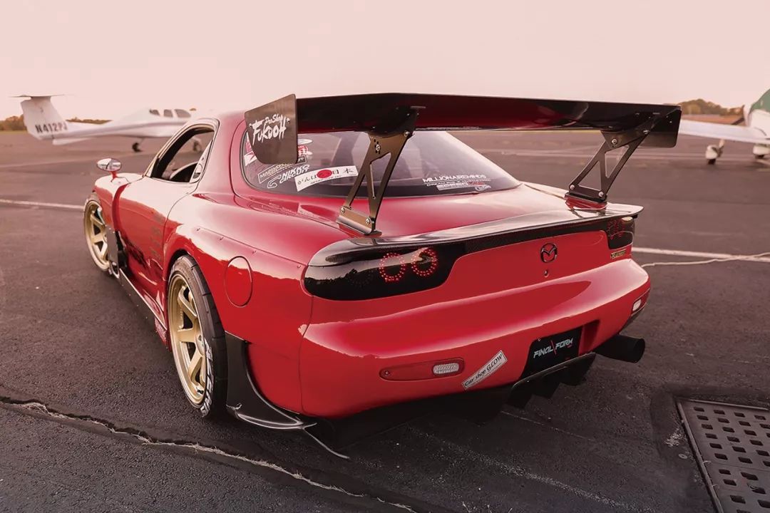 production汽车用品之汽车尾翼应该怎么选