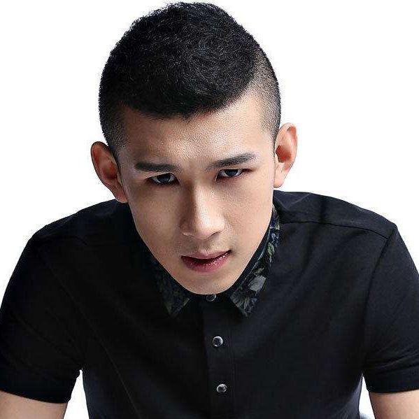 原创天佑殴打说唱之神rap祥龙为何因退出陌陌而打,他有何用意?