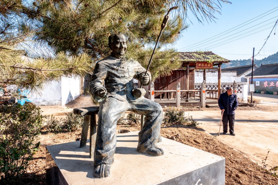 原创配角大师赵子岳出生地两县争当一生演40多个影视剧俩主角