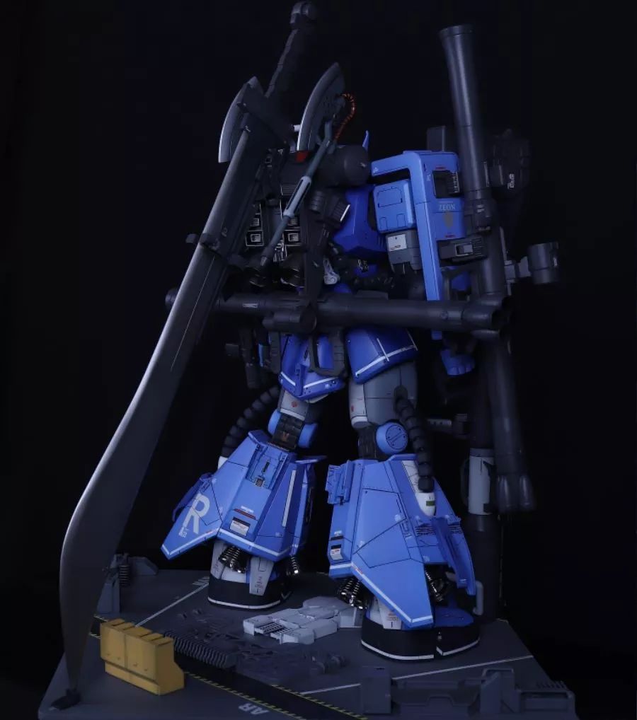 pg算个啥他竟然用megasize扎古改了一只兰巴拉尔专用老虎