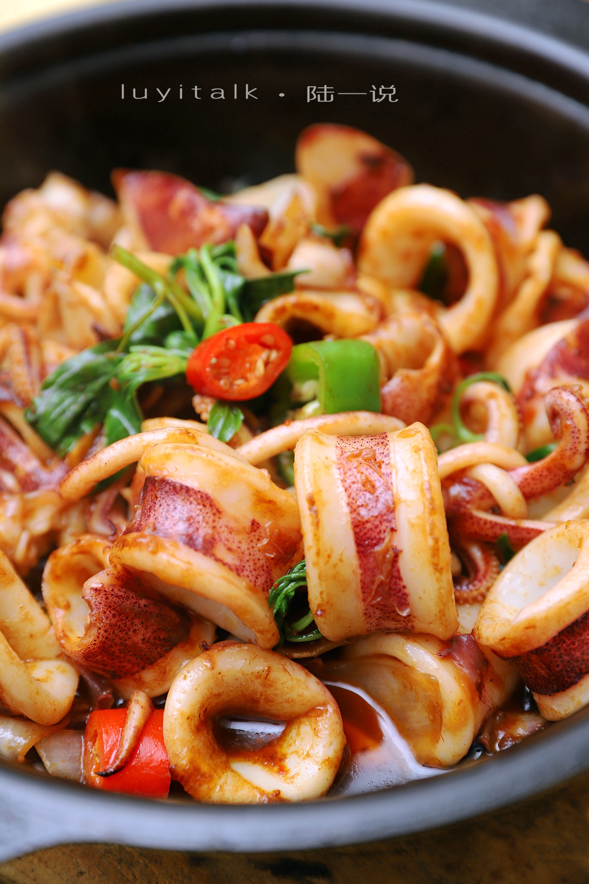 啫啫鱿鱼,爽脆鲜甜的口感,一口就爱上了.