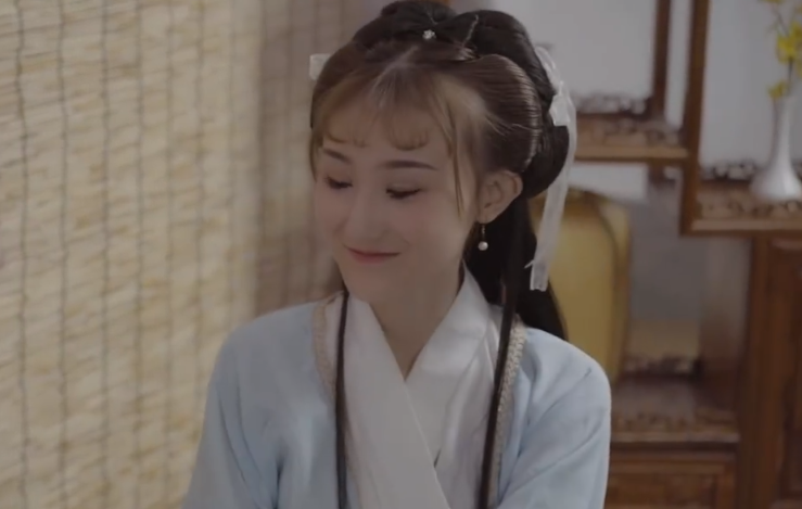 陈雪凝:我不适合古装,助理:试试吧,看到成品后美成小龙女!