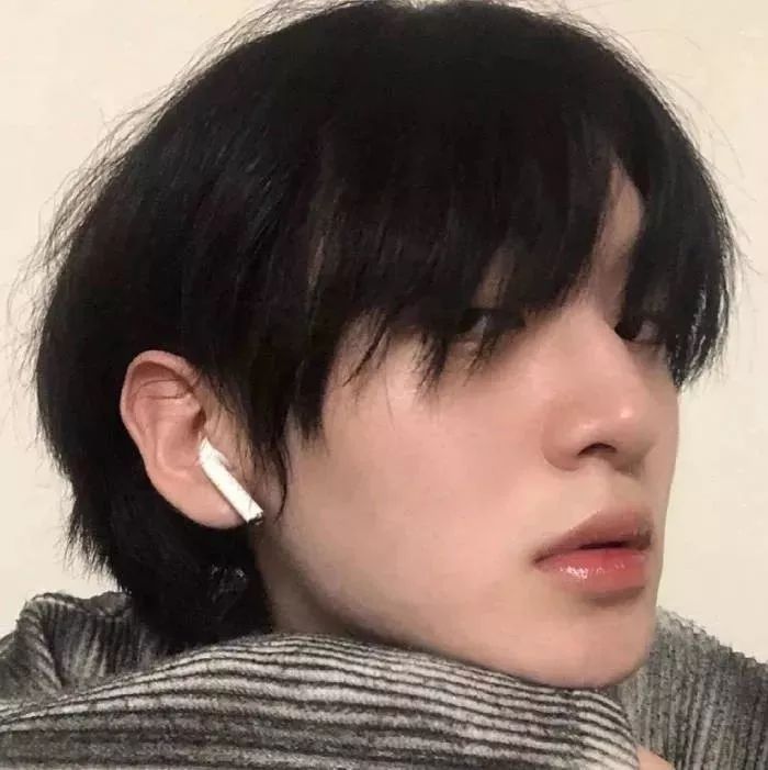 男生头像男生在喜欢的人面前到底有多怂