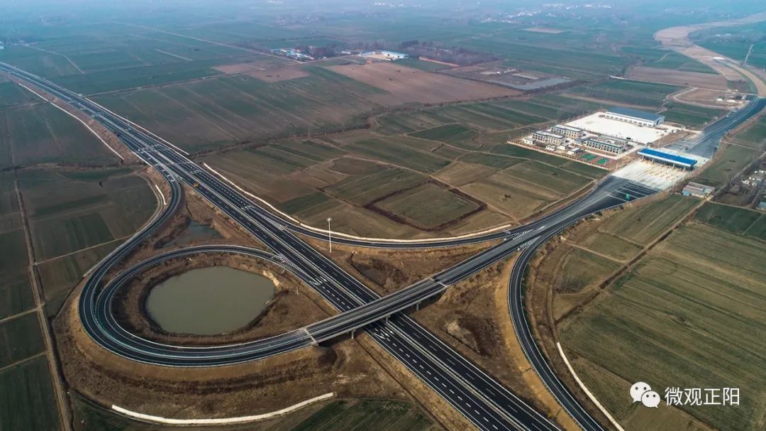 125公里,项目起点接淮息高速公路终点,与大广高速成十字交叉,经信阳市