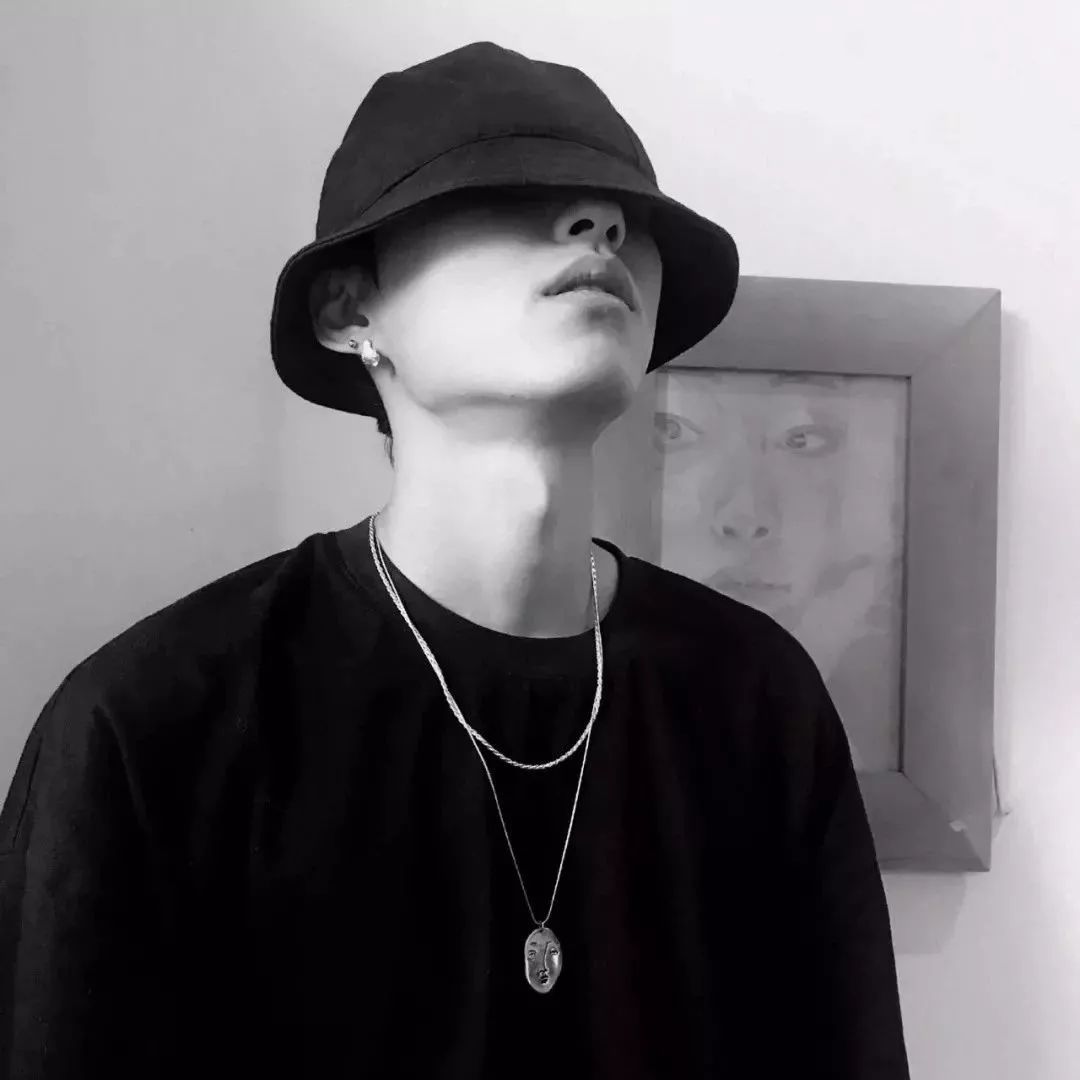 男生头像男生在喜欢的人面前到底有多怂