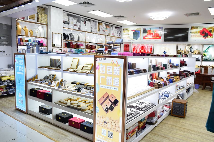 负责跟进广州广俪实业有限公司店铺店长李海涛指出,"我们刚接手广俪