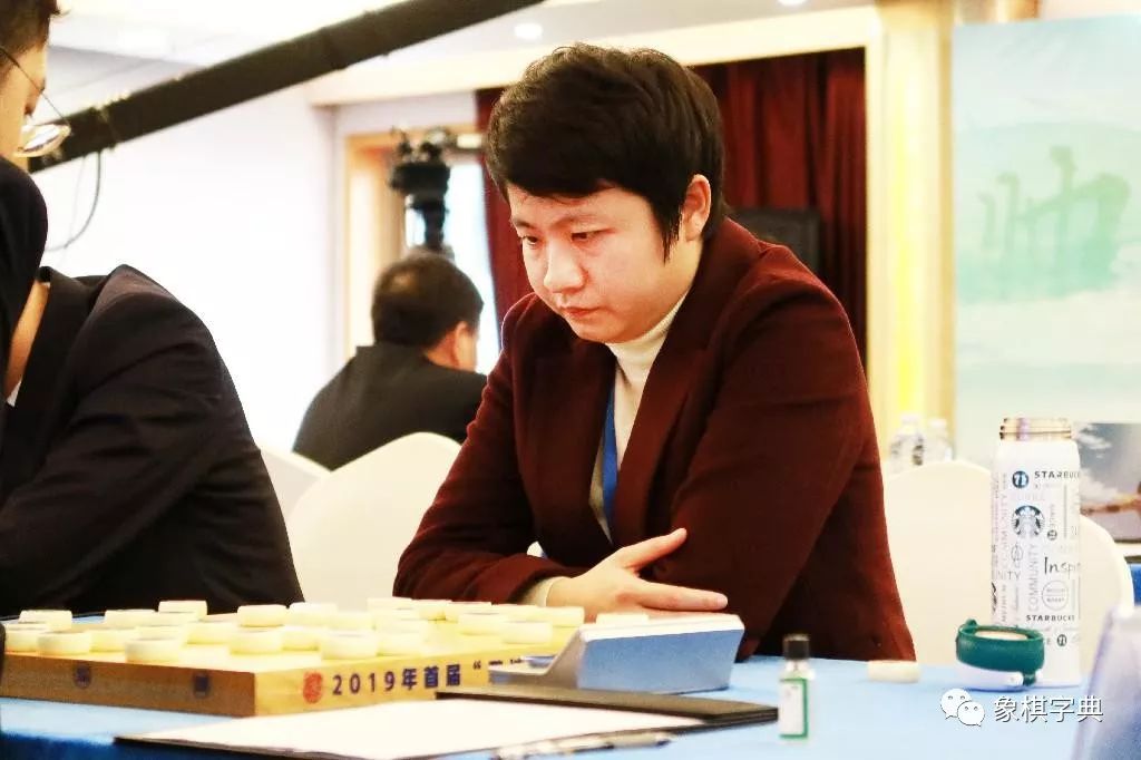 鹏城杯女棋手陈幸琳战胜吕钦在鹏城杯能赢师傅太难忘