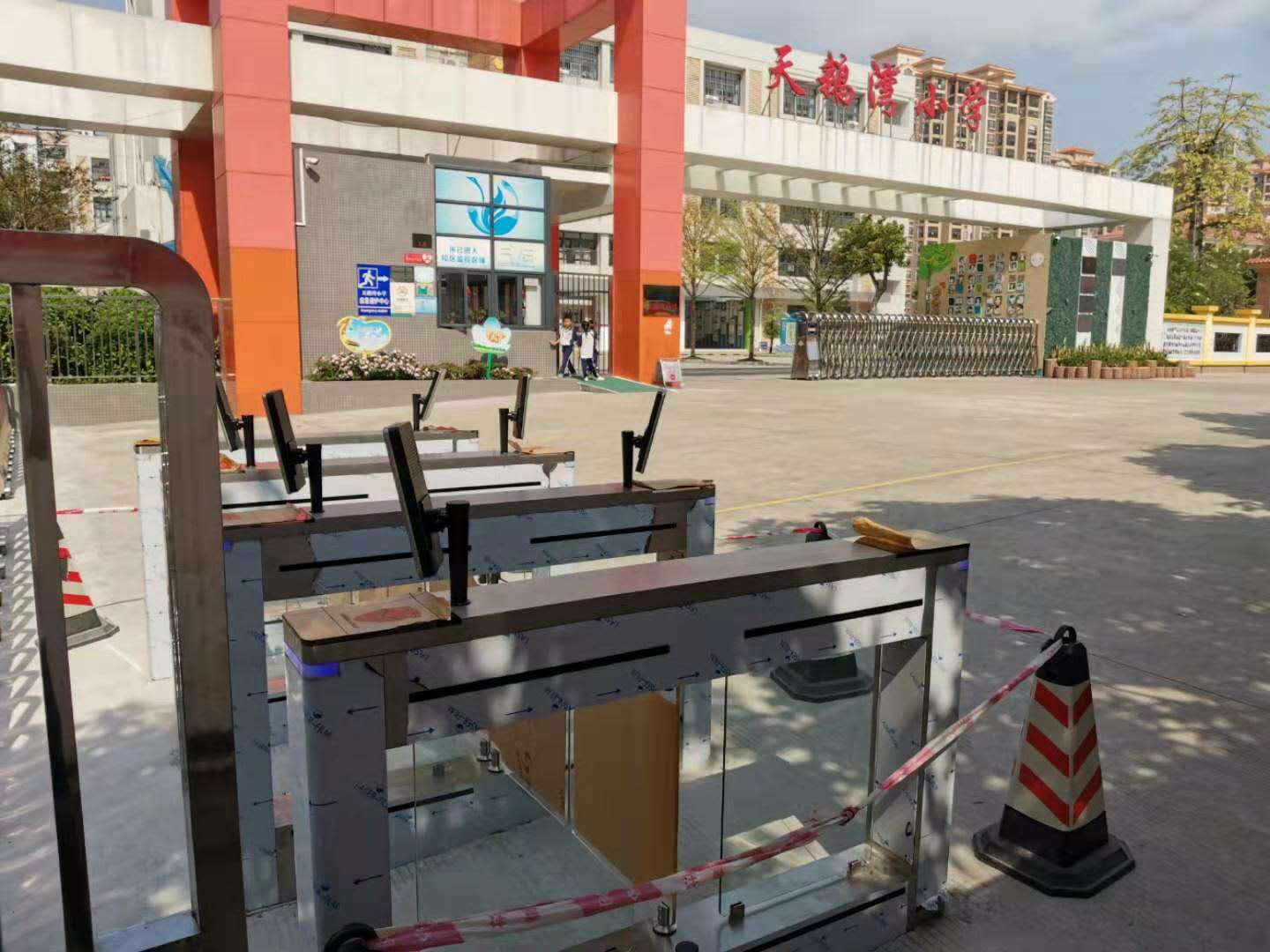 摆闸的优势_搜狐汽车_搜狐网