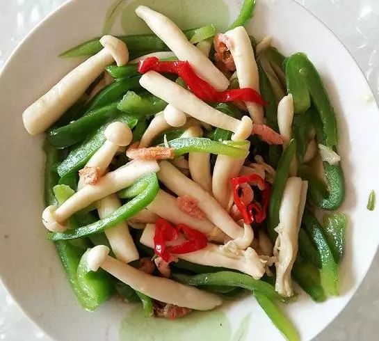 【五分钟料理】青椒炒海鲜菇
