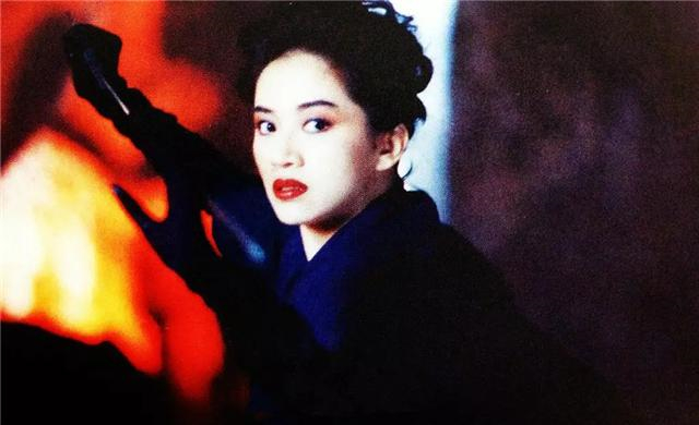 1993年,香港武侠片扎堆扑街,许多比《倚天屠