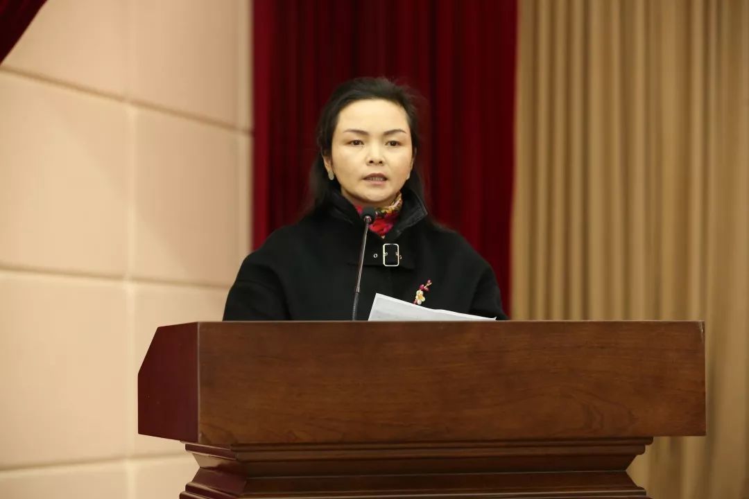 市市场监管局局长 冉红霞加强与旧城改造项目指挥部的协调沟通,做到