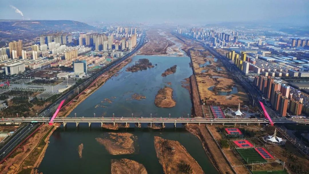 陆港大桥今天开通,渭河宝鸡段最高,最宽,跨度最大!