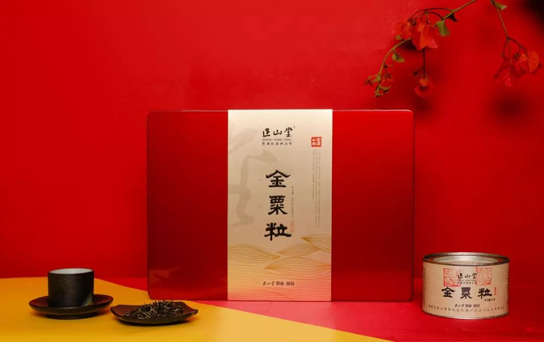 佳節未到茶禮先行品中國好茶味過喜樂紅火年